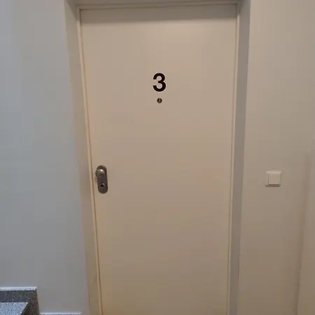 Elegant Living Room At Luxembourg Gare *