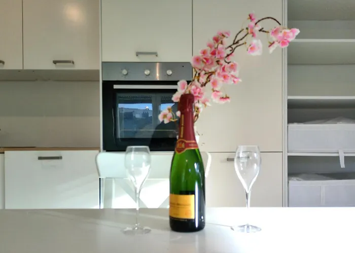 Bed & Breakfast Elegant Living At Gare Lucembursko