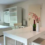 Elegant Living At Gare *