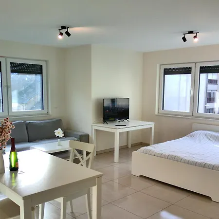 Elegant Living At Gare