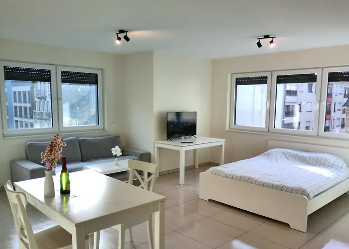 Elegant Living At Gare