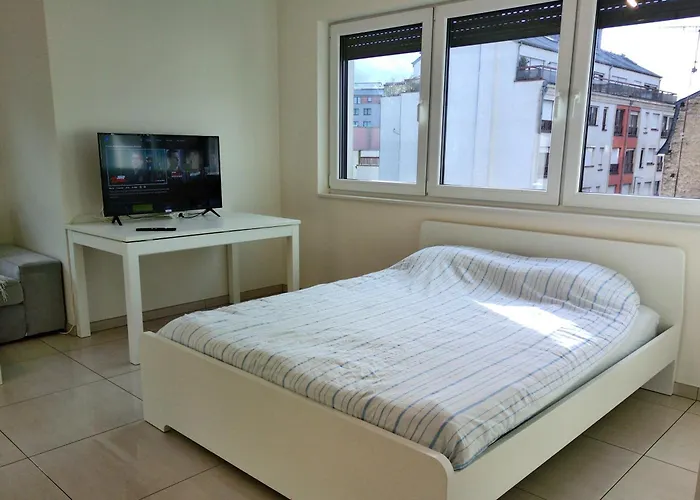 Bed & Breakfast Elegant Living At Gare *