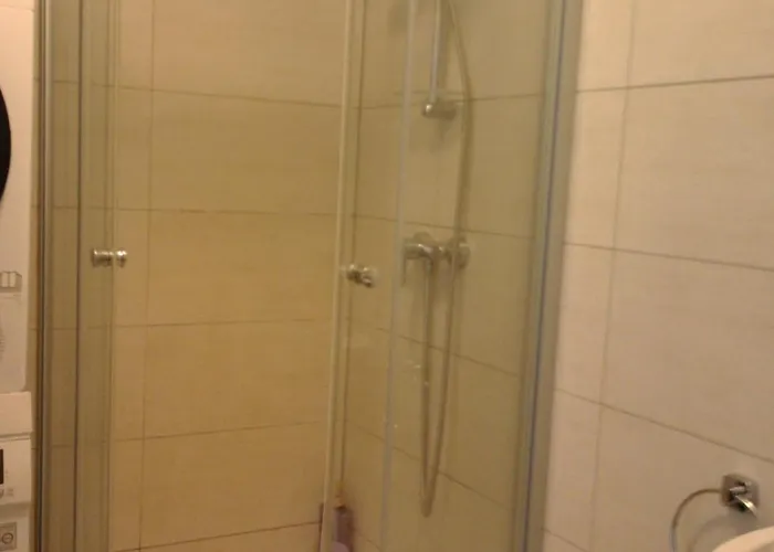 Elegant Living Room At Luxembourg Gare B&B